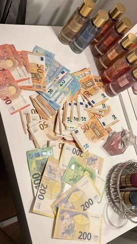 Buy counterfeit money that looks real